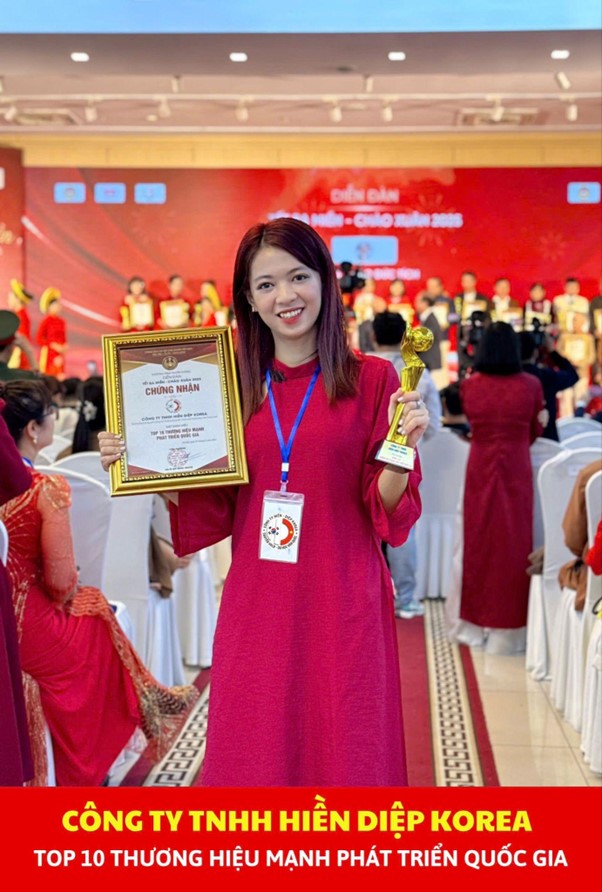  Cô Phùng Thị Hà Trang