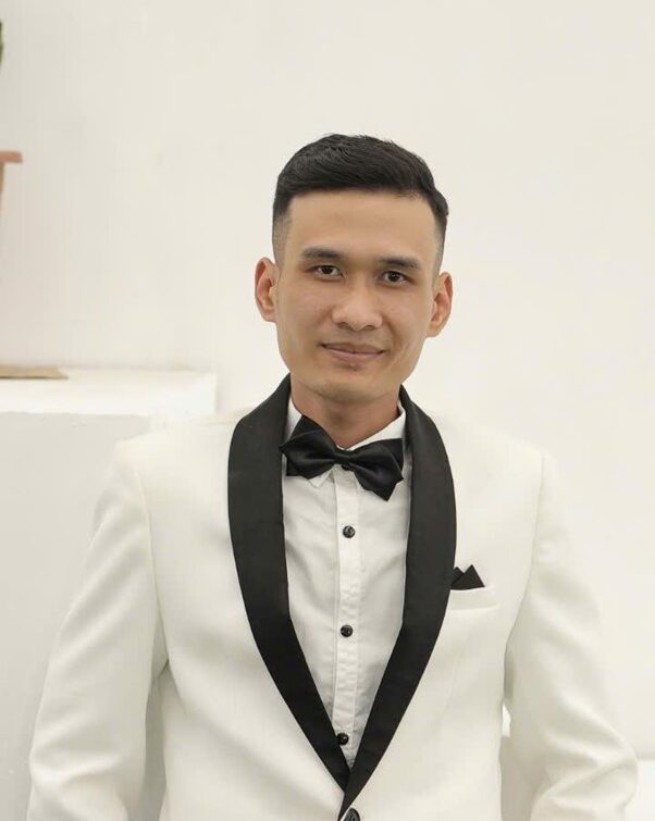 Thầy Bùi Xuân Việt